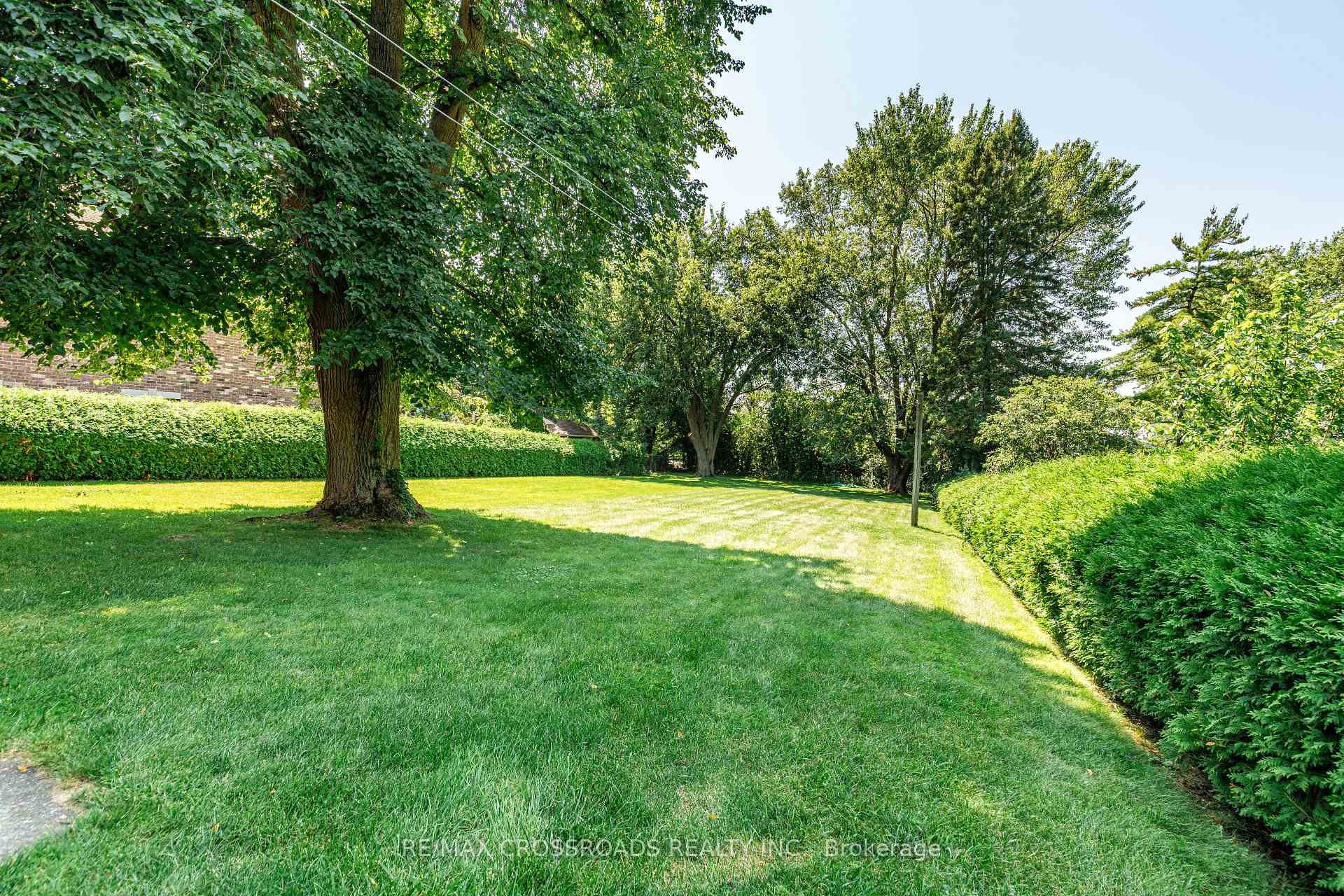 Photo 65 of 166 Elizabeth Crescent N, Whitby, Blue Grass Meadows — HOMEH