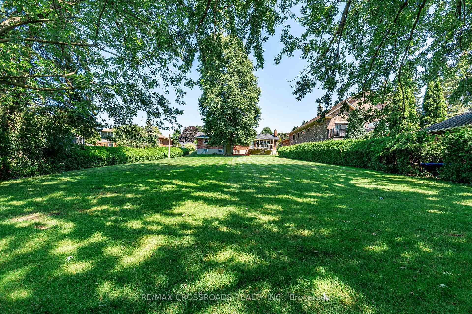 Photo 64 of 166 Elizabeth Crescent N, Whitby, Blue Grass Meadows — HOMEH