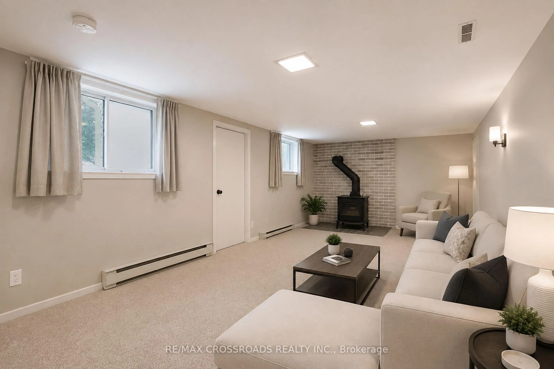 Photo 45 of 166 Elizabeth Crescent N, Whitby, Blue Grass Meadows — HOMEH