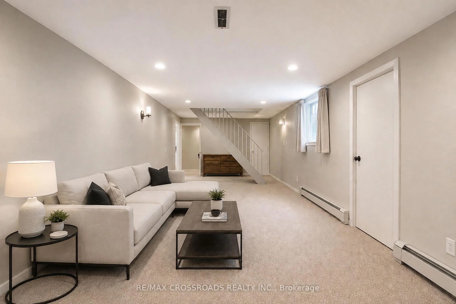Photo 47 of 166 Elizabeth Crescent N, Whitby, Blue Grass Meadows — HOMEH