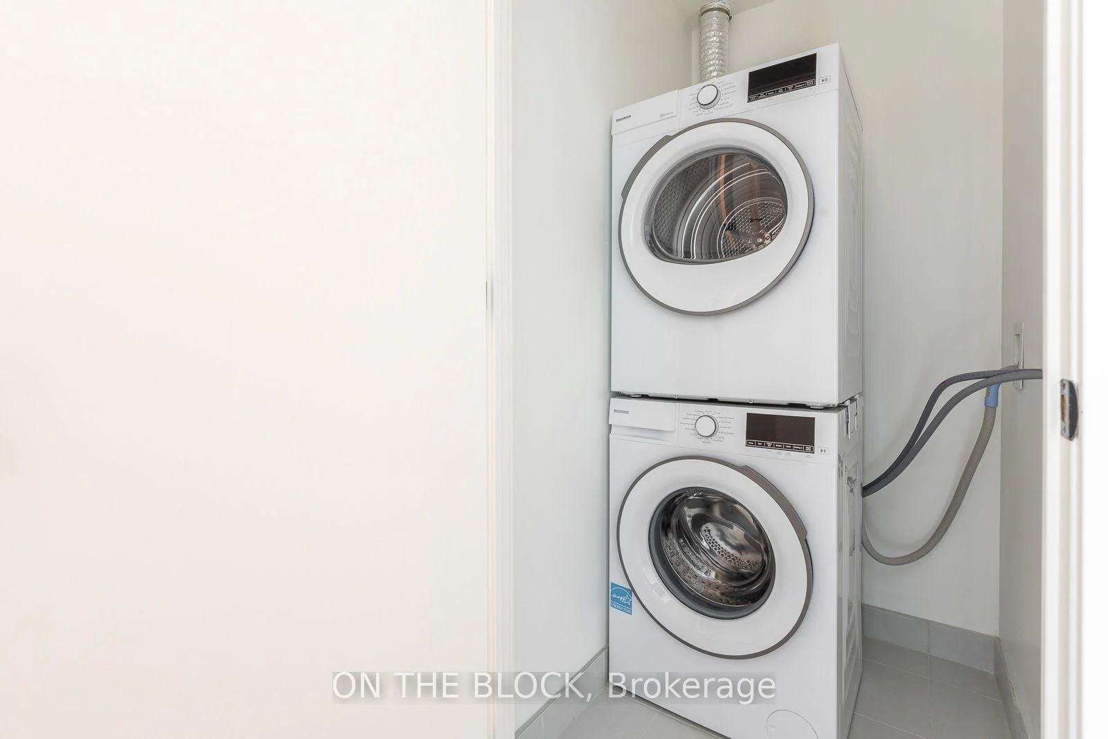 Photo 19 of Unit 830, 91 Montclair Avenue, Toronto, Forest Hill South — HOMEH