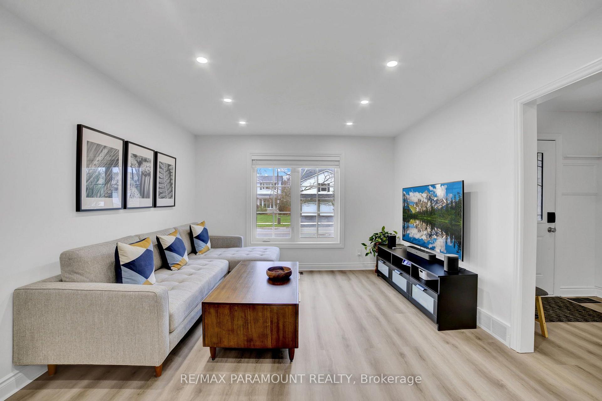 Photo 8 of 2641 Cavendish Drive, Burlington, Brant Hills — HOMEH