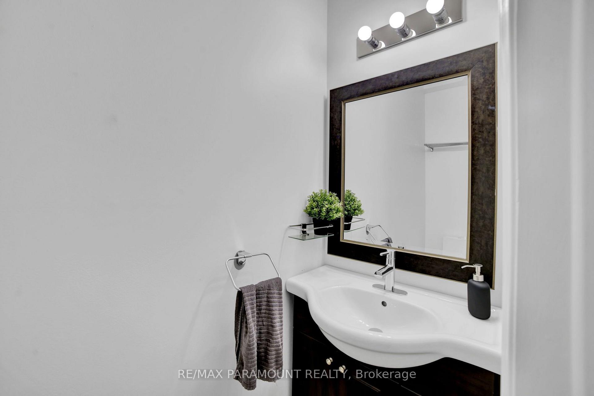 Photo 19 of 2641 Cavendish Drive, Burlington, Brant Hills — HOMEH