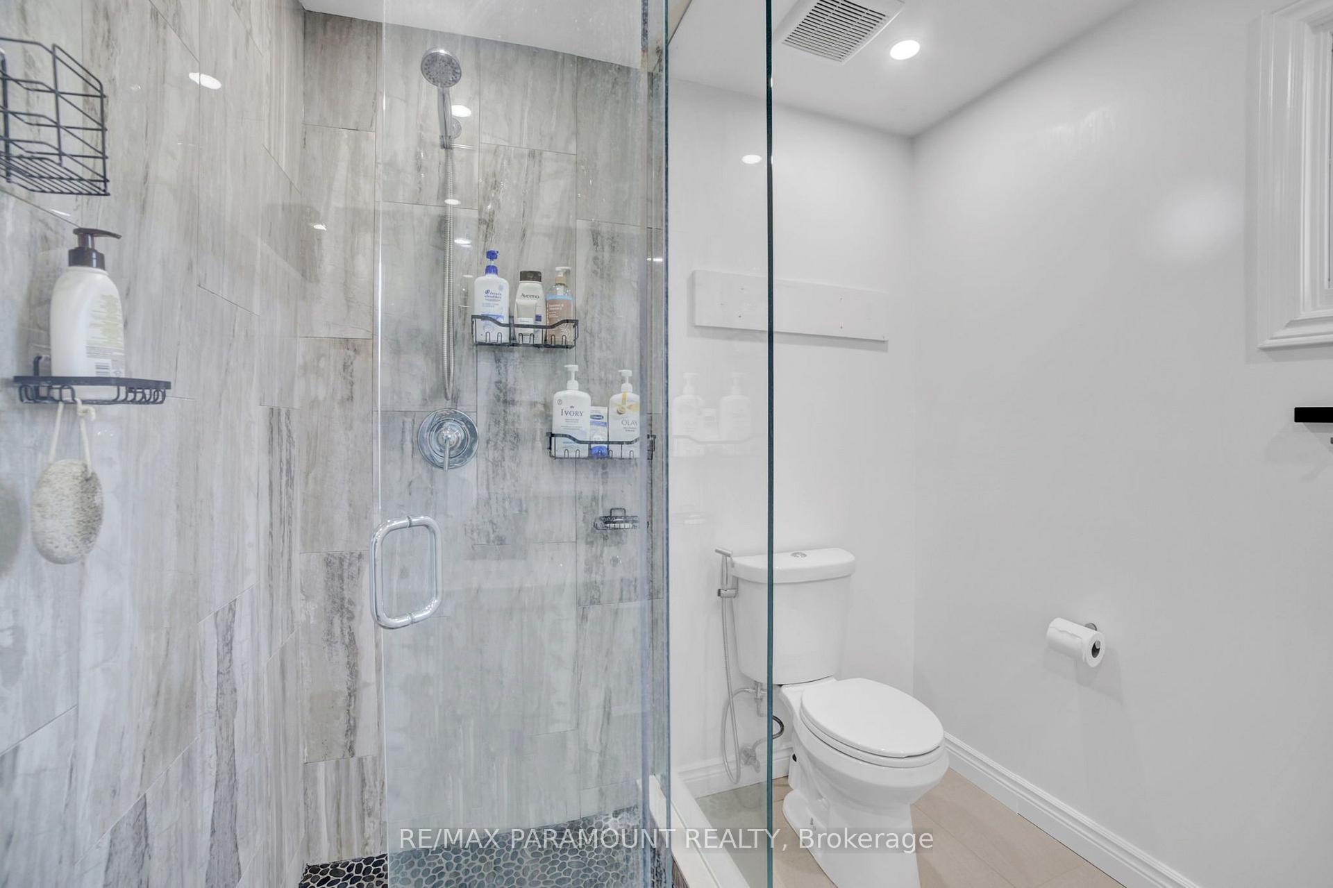 Photo 25 of 2641 Cavendish Drive, Burlington, Brant Hills — HOMEH