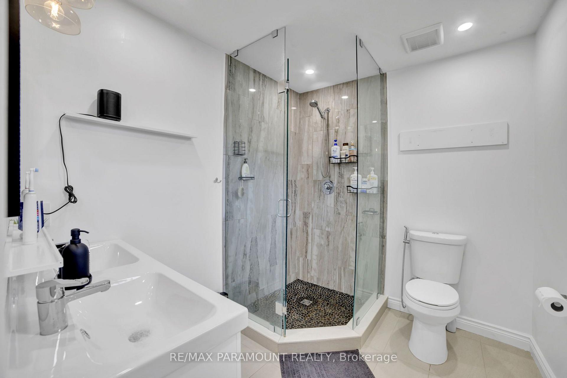 Photo 27 of 2641 Cavendish Drive, Burlington, Brant Hills — HOMEH