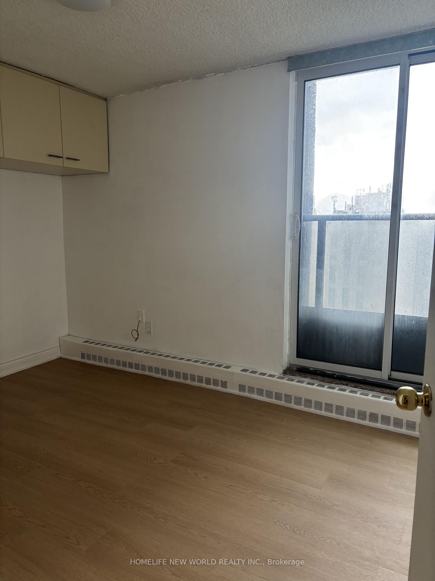 Photo 14 of Unit 1601, 4091 Sheppard Avenue E, Scarborough, Agincourt South-Malvern West — HOMEH