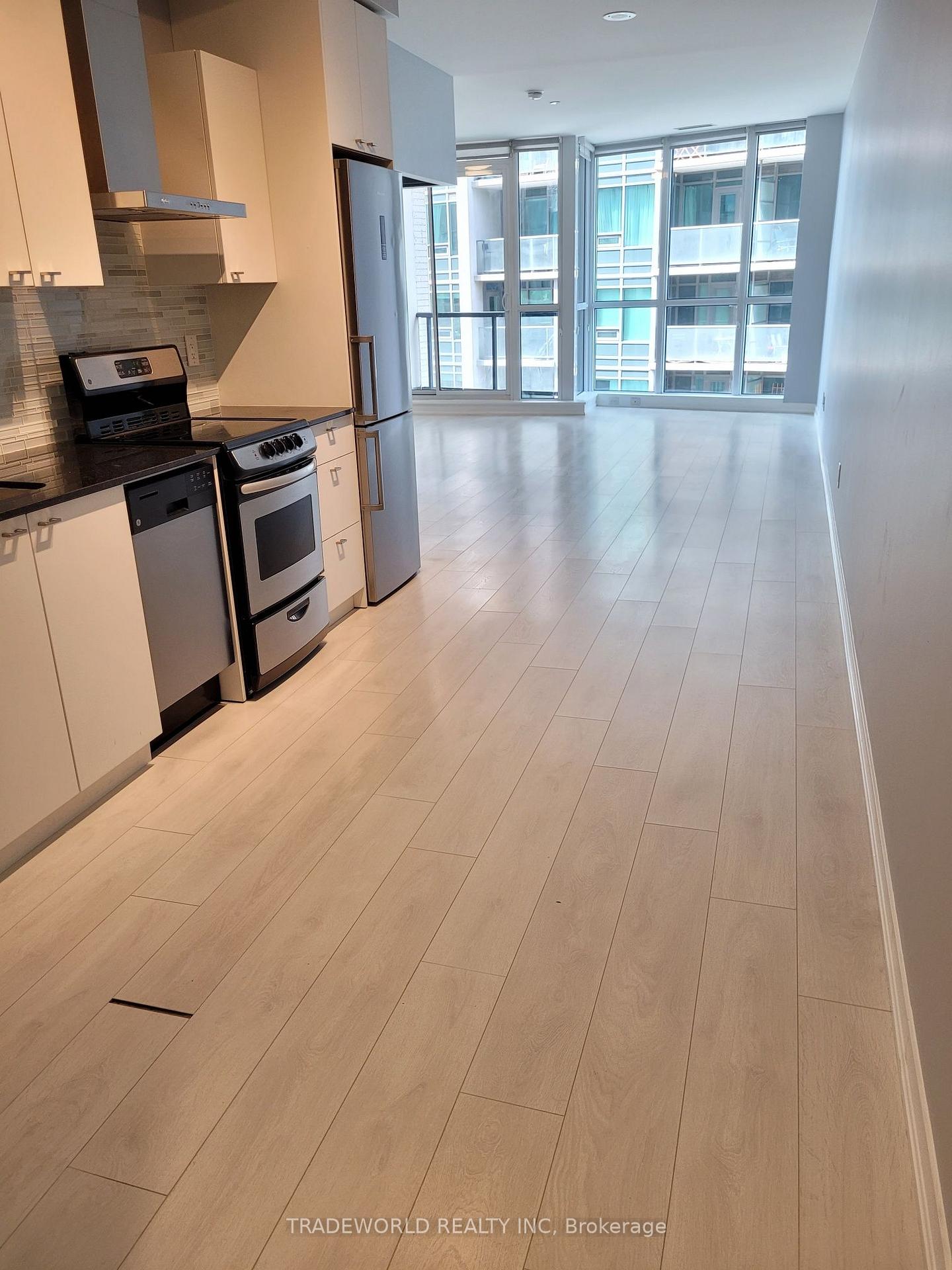 Photo 8 of Unit 406, 51 East Liberty Street, Toronto, Niagara — HOMEH