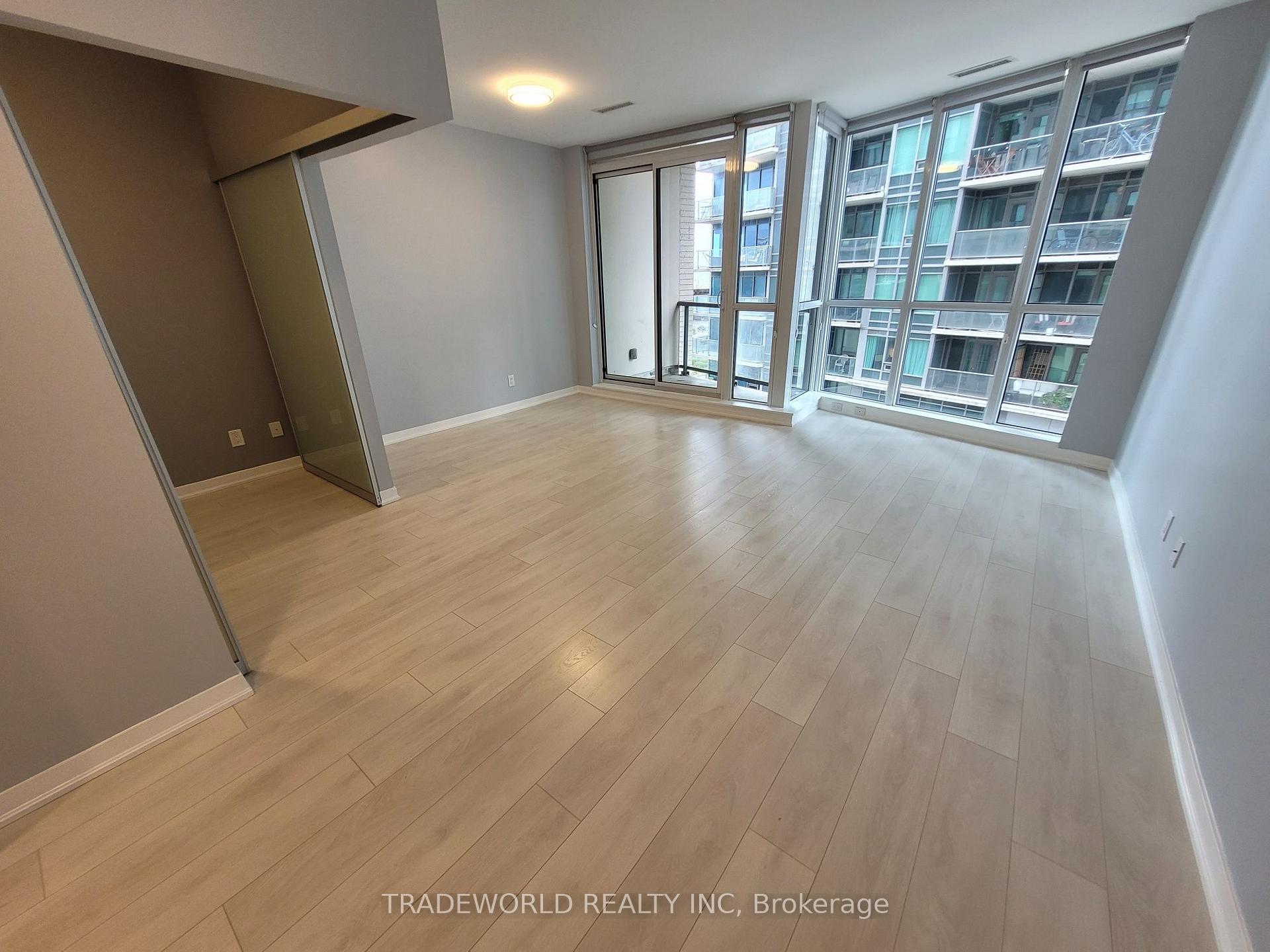 Photo 11 of Unit 406, 51 East Liberty Street, Toronto, Niagara — HOMEH