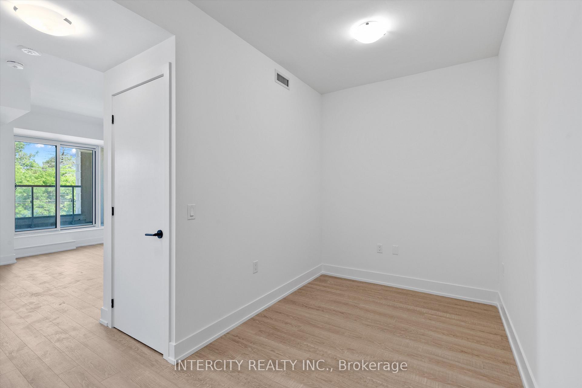 Photo 3 of Unit 328, 2075 King Road, King, King City — HOMEH