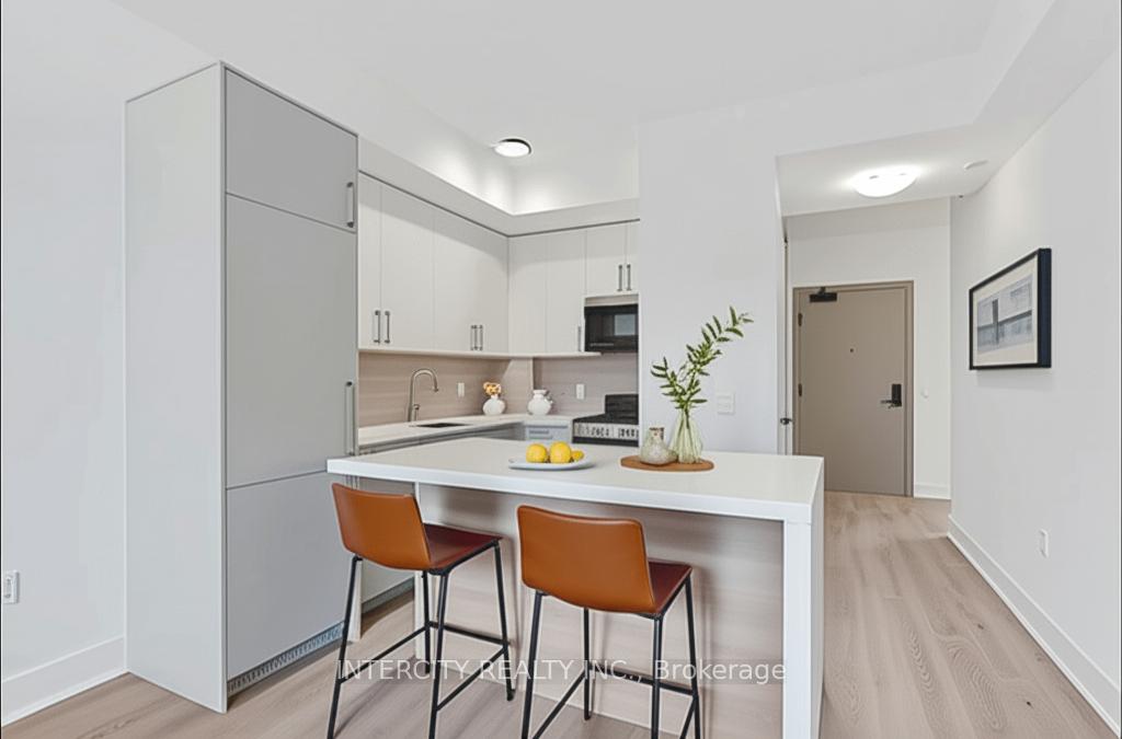Photo 6 of Unit 328, 2075 King Road, King, King City — HOMEH