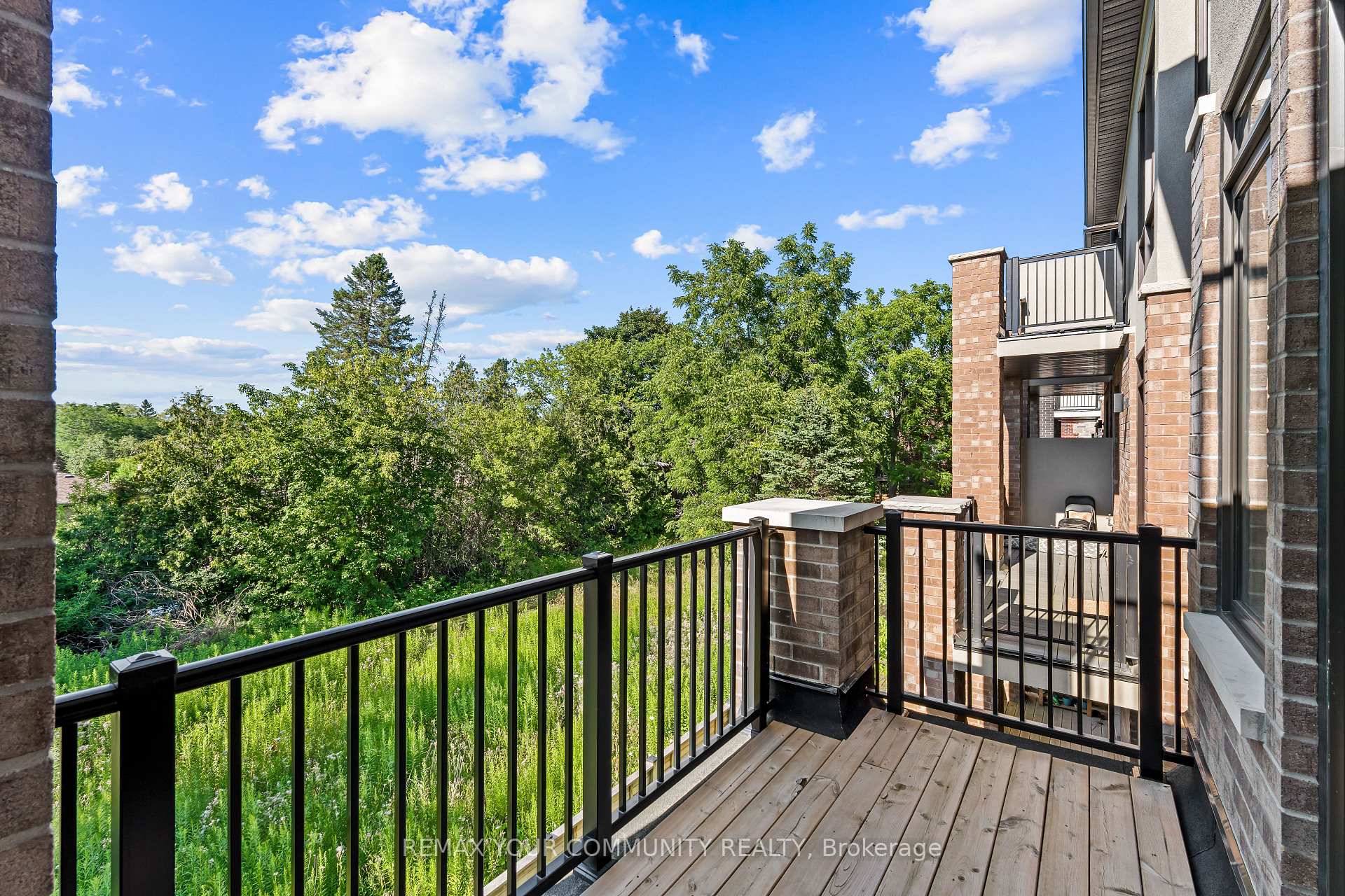 Photo 20 of 42 Globemaster Lane, Richmond Hill, Oak Ridges — HOMEH
