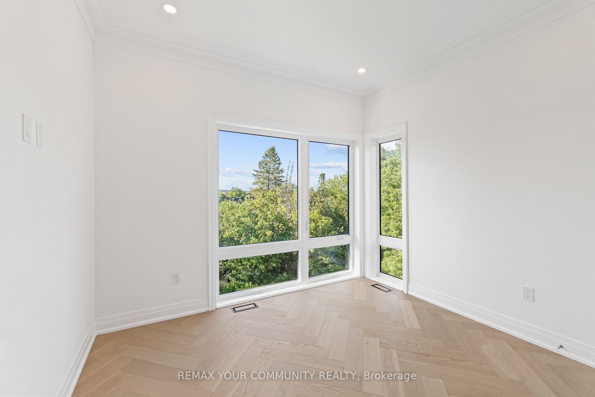 Photo 32 of 42 Globemaster Lane, Richmond Hill, Oak Ridges — HOMEH