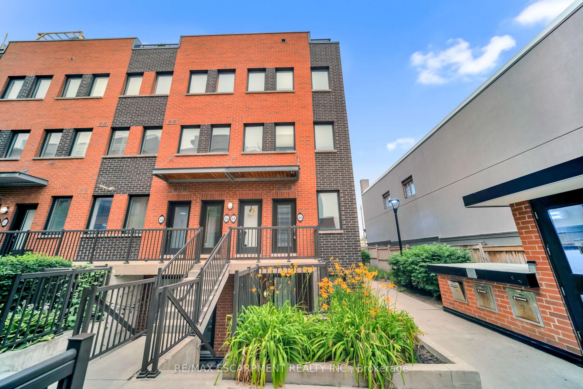 Photo of Unit 29, 869 Wilson Avenue