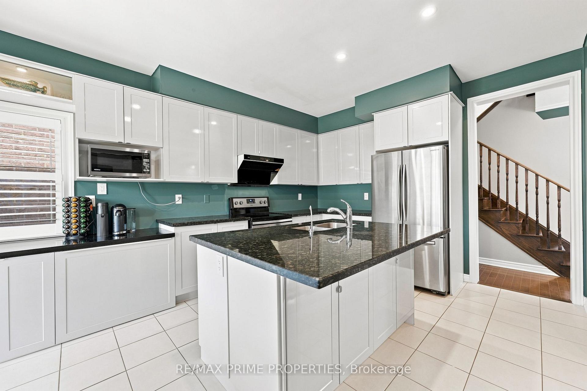 Photo 7 of 1469 Farrow Crescent, Innisfil, Rural Innisfil — HOMEH