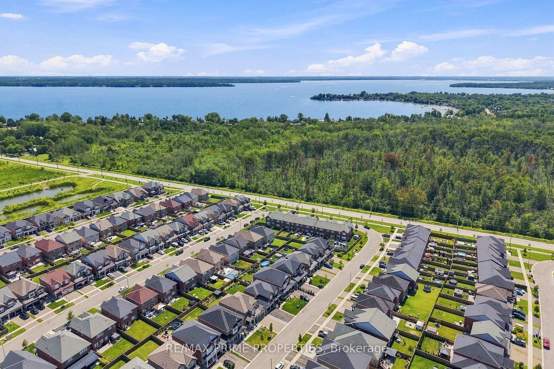 Photo 35 of 1469 Farrow Crescent, Innisfil, Rural Innisfil — HOMEH