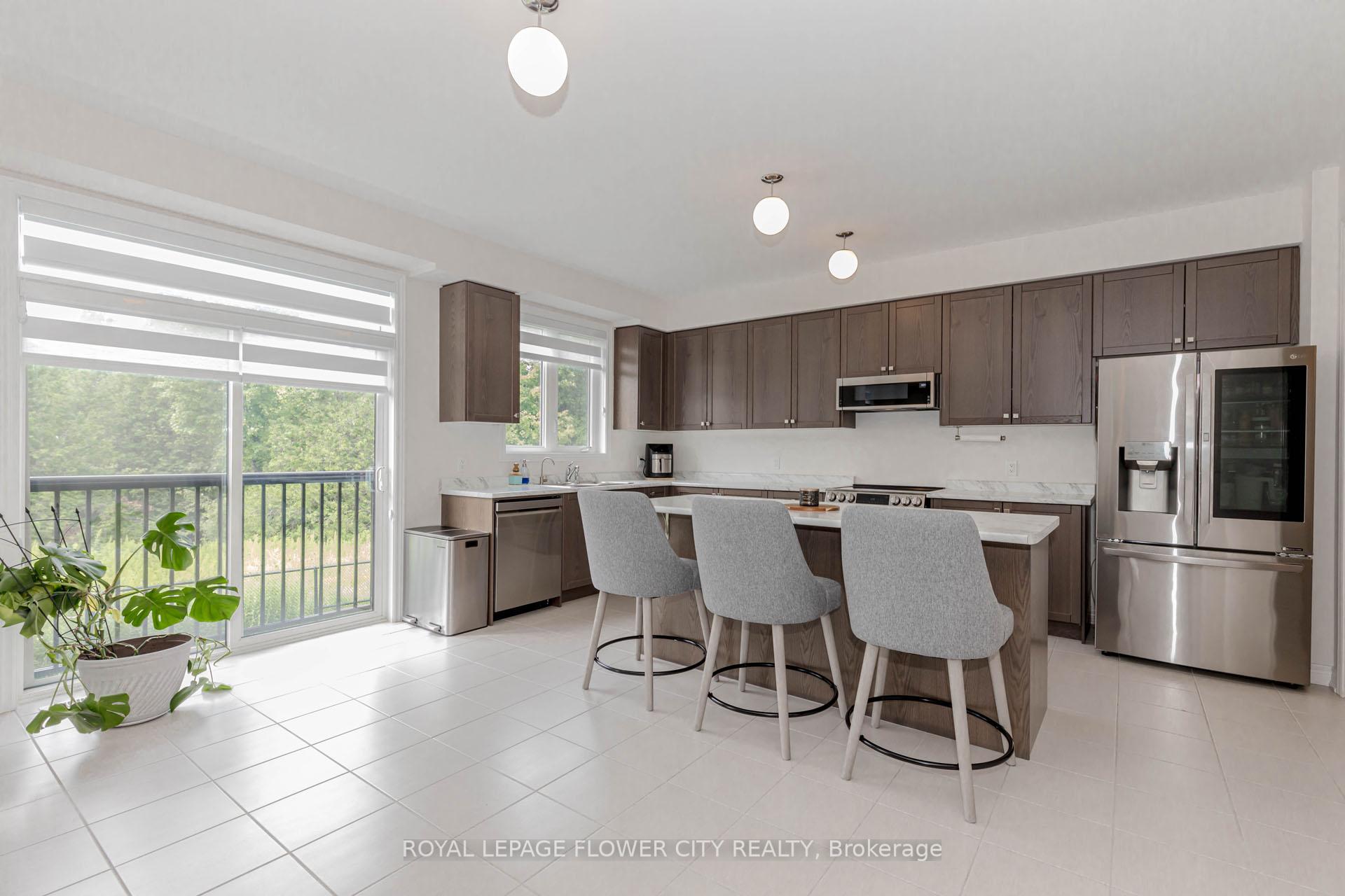 Photo 8 of 226 Chippewa Avenue, Shelburne — HOMEH