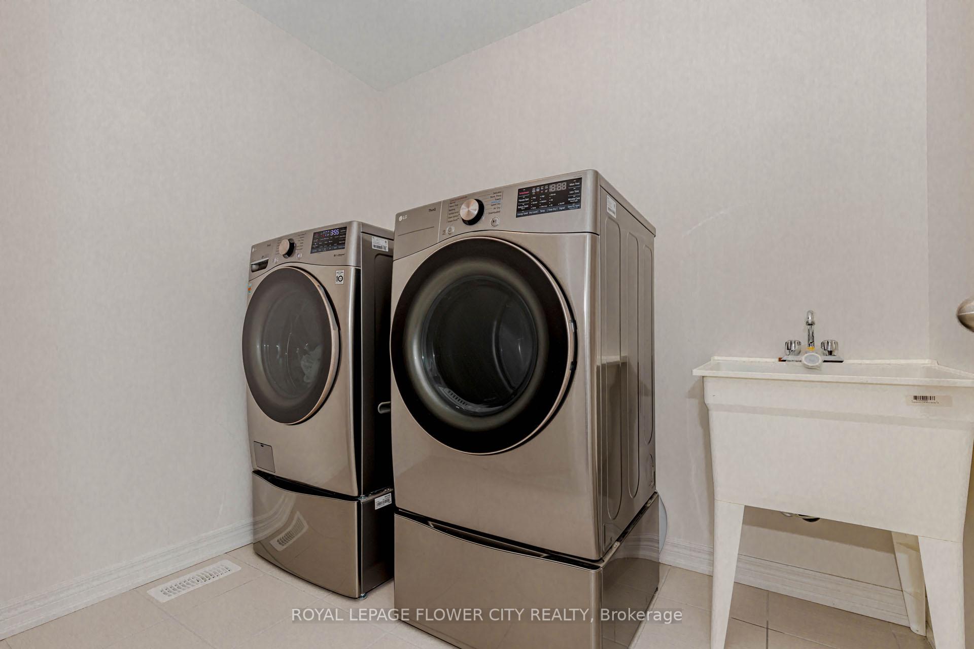 Photo 26 of 226 Chippewa Avenue, Shelburne — HOMEH