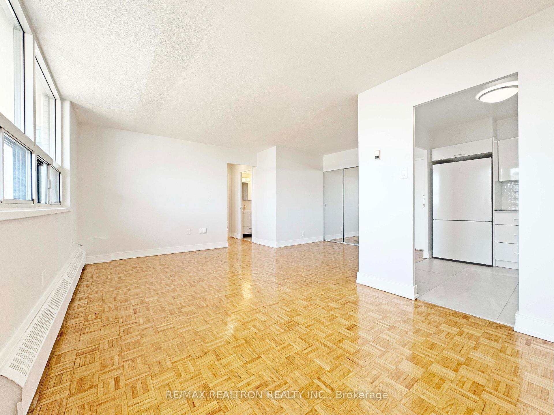 Photo 5 of Unit 1208, 1500 Bathurst Street, Toronto, Humewood-Cedarvale — HOMEH