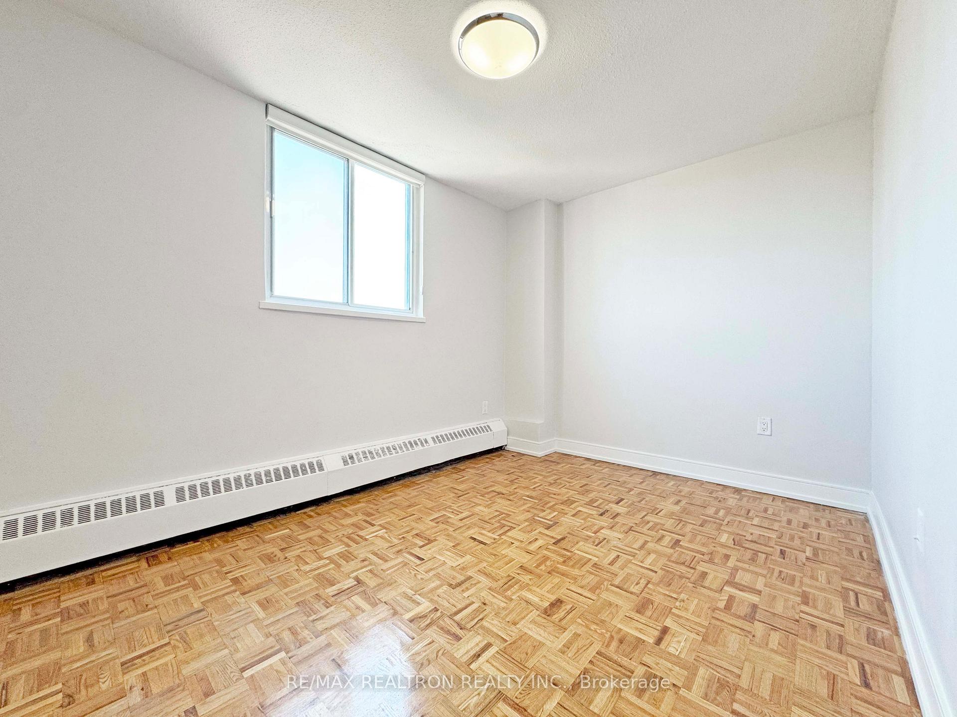Photo 10 of Unit 1208, 1500 Bathurst Street, Toronto, Humewood-Cedarvale — HOMEH