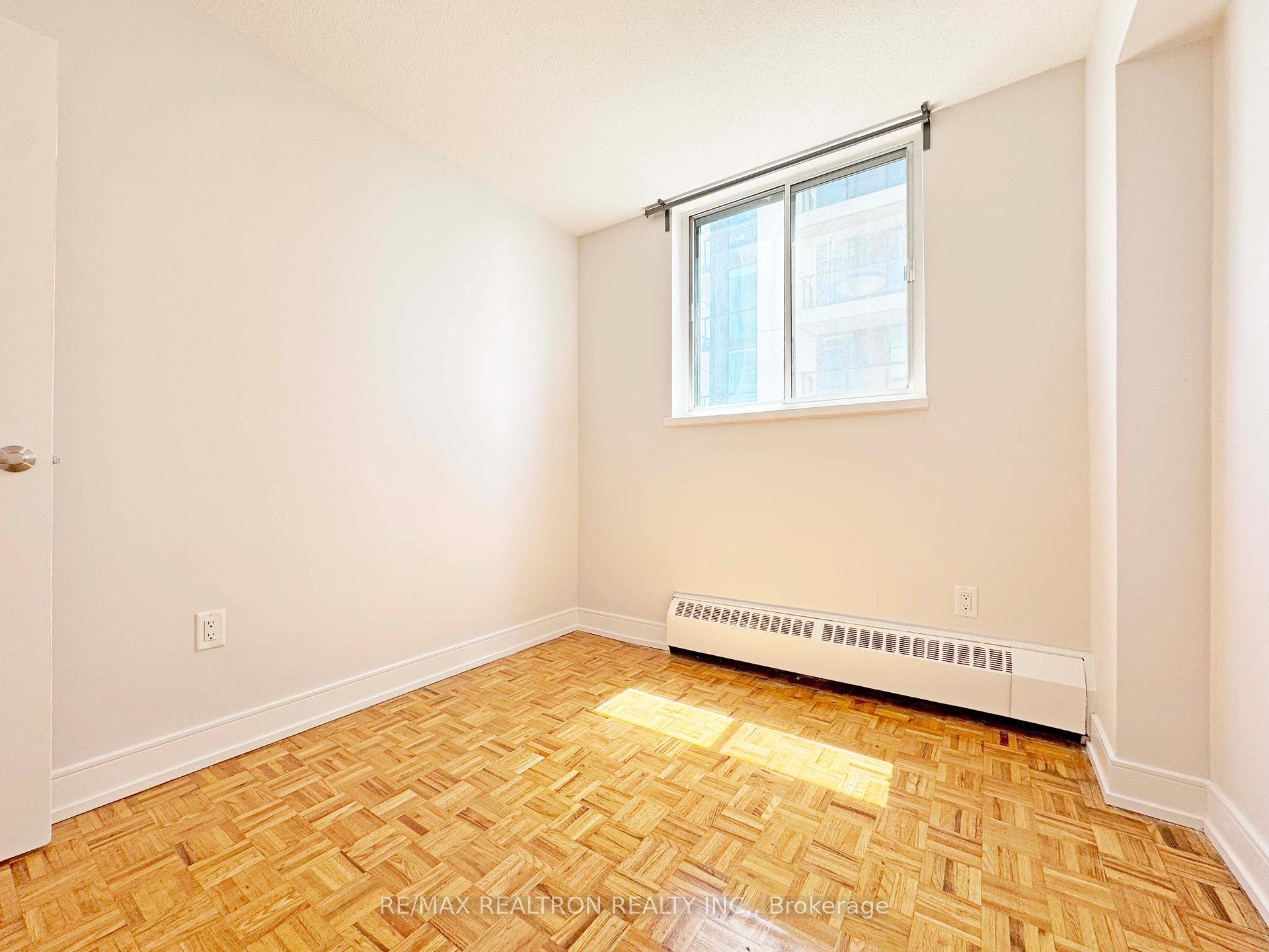 Photo 14 of Unit 1208, 1500 Bathurst Street, Toronto, Humewood-Cedarvale — HOMEH