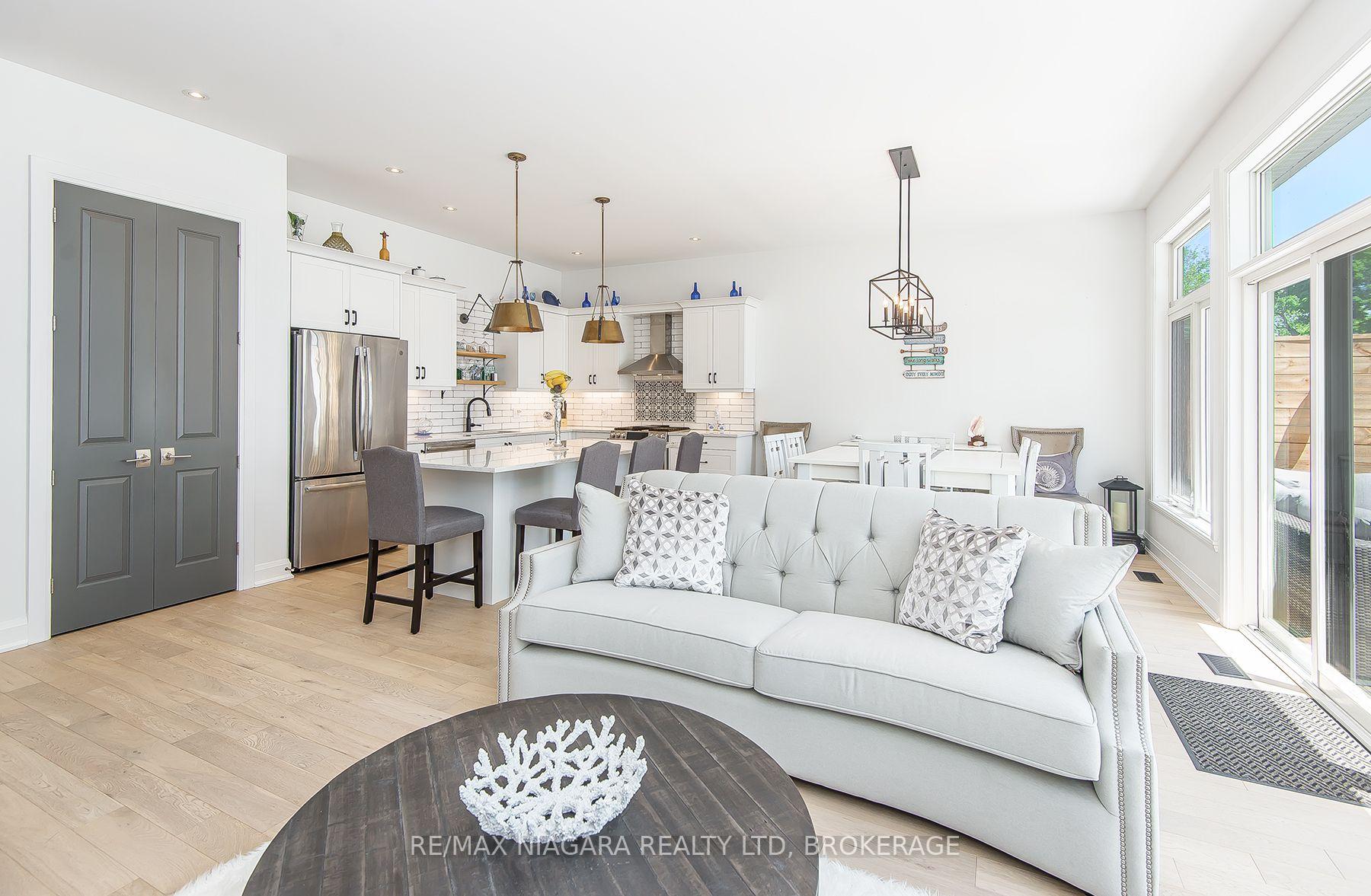 Photo 20 of 751 Lakeshore Road, Fort Erie, Lakeshore — HOMEH