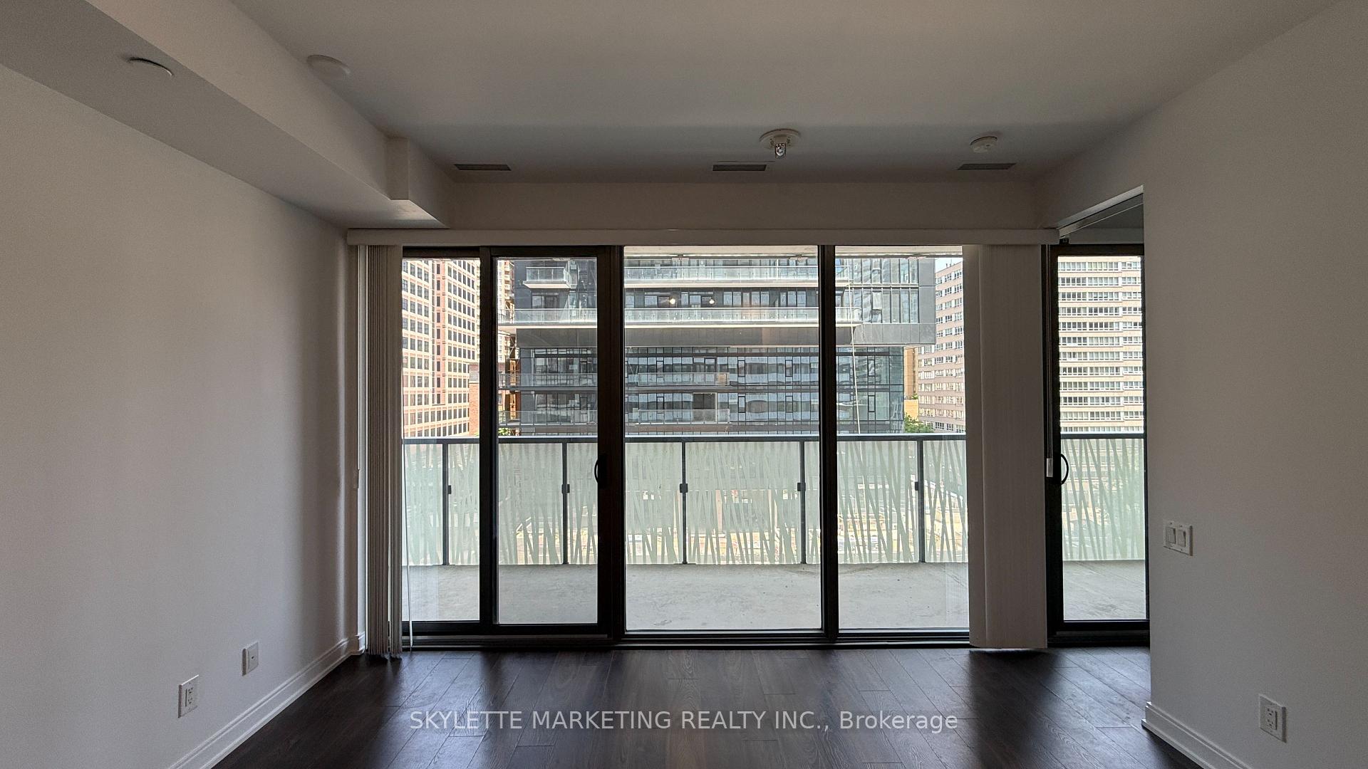 Photo 5 of Unit 612, 50 Charles Street E, Toronto, Church-Yonge Corridor — HOMEH
