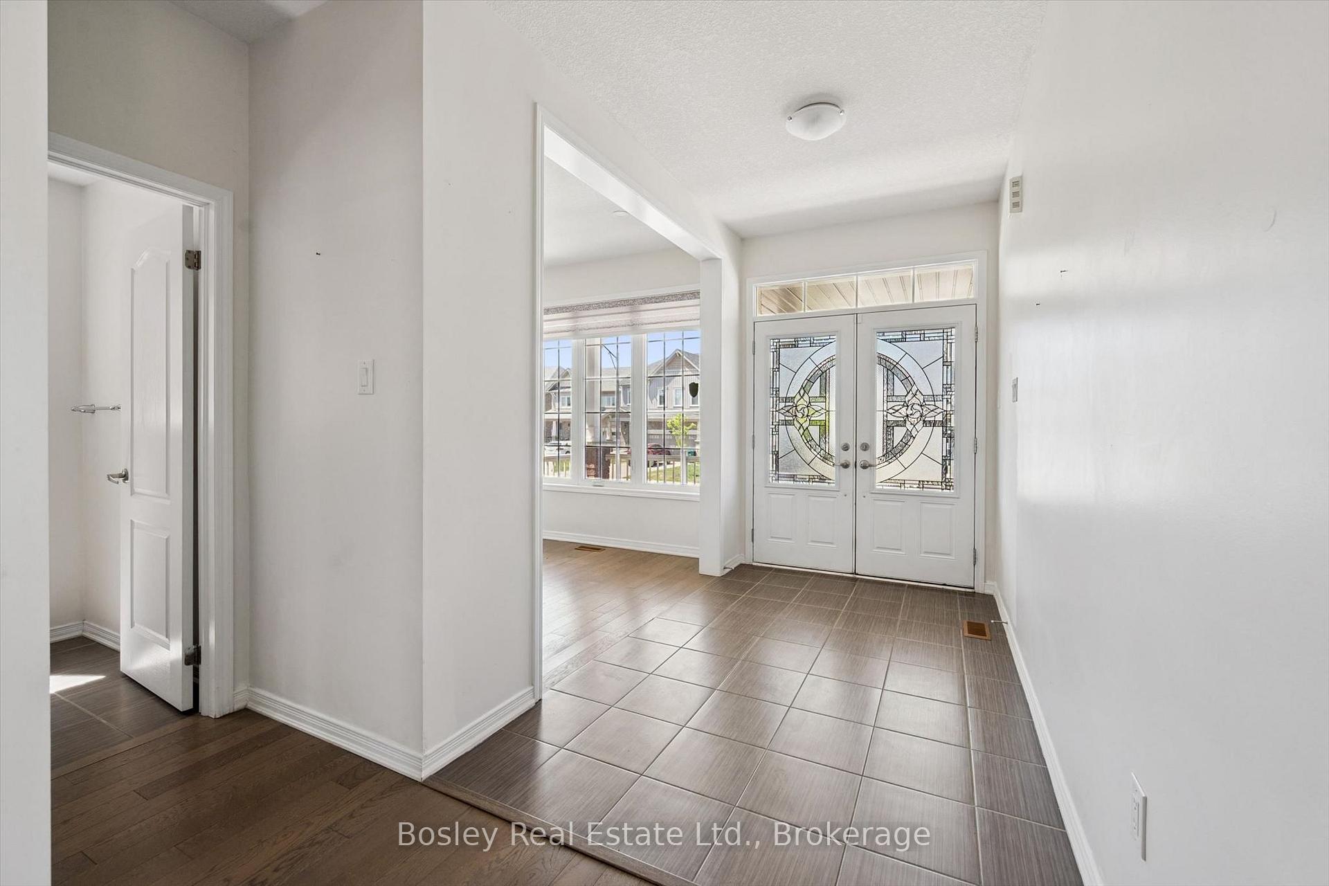 Photo 6 of 219 Dolman Street W, Woolwich, Breslau — HOMEH