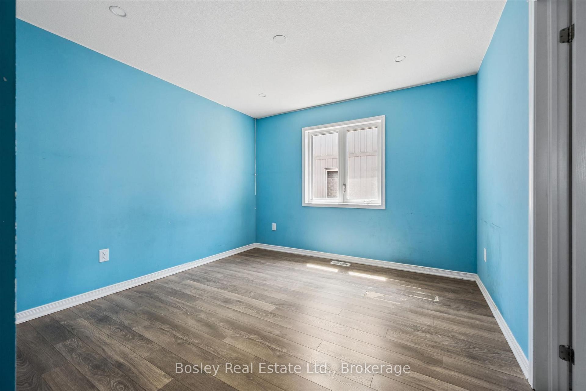 Photo 40 of 219 Dolman Street W, Woolwich, Breslau — HOMEH