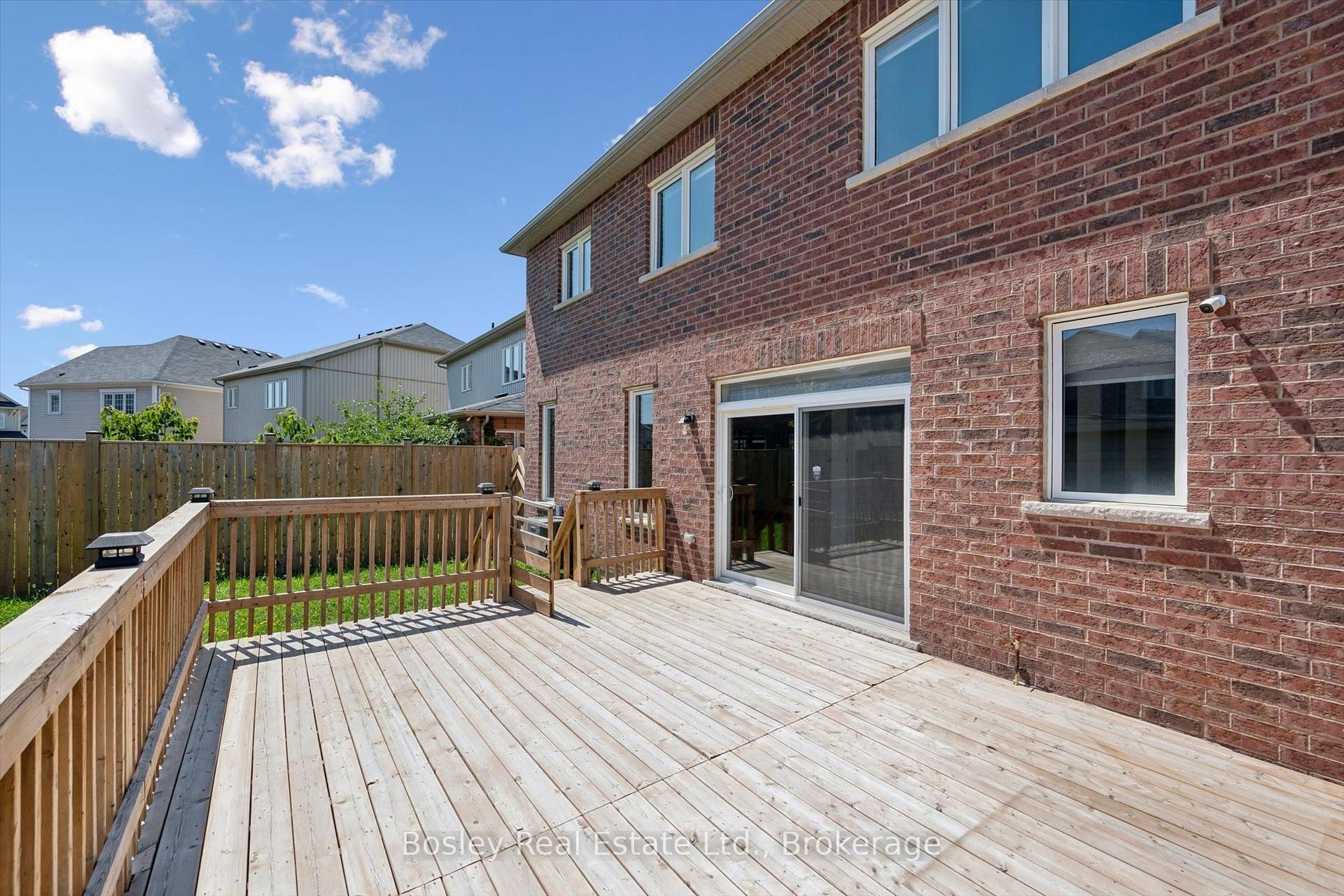 Photo 45 of 219 Dolman Street W, Woolwich, Breslau — HOMEH