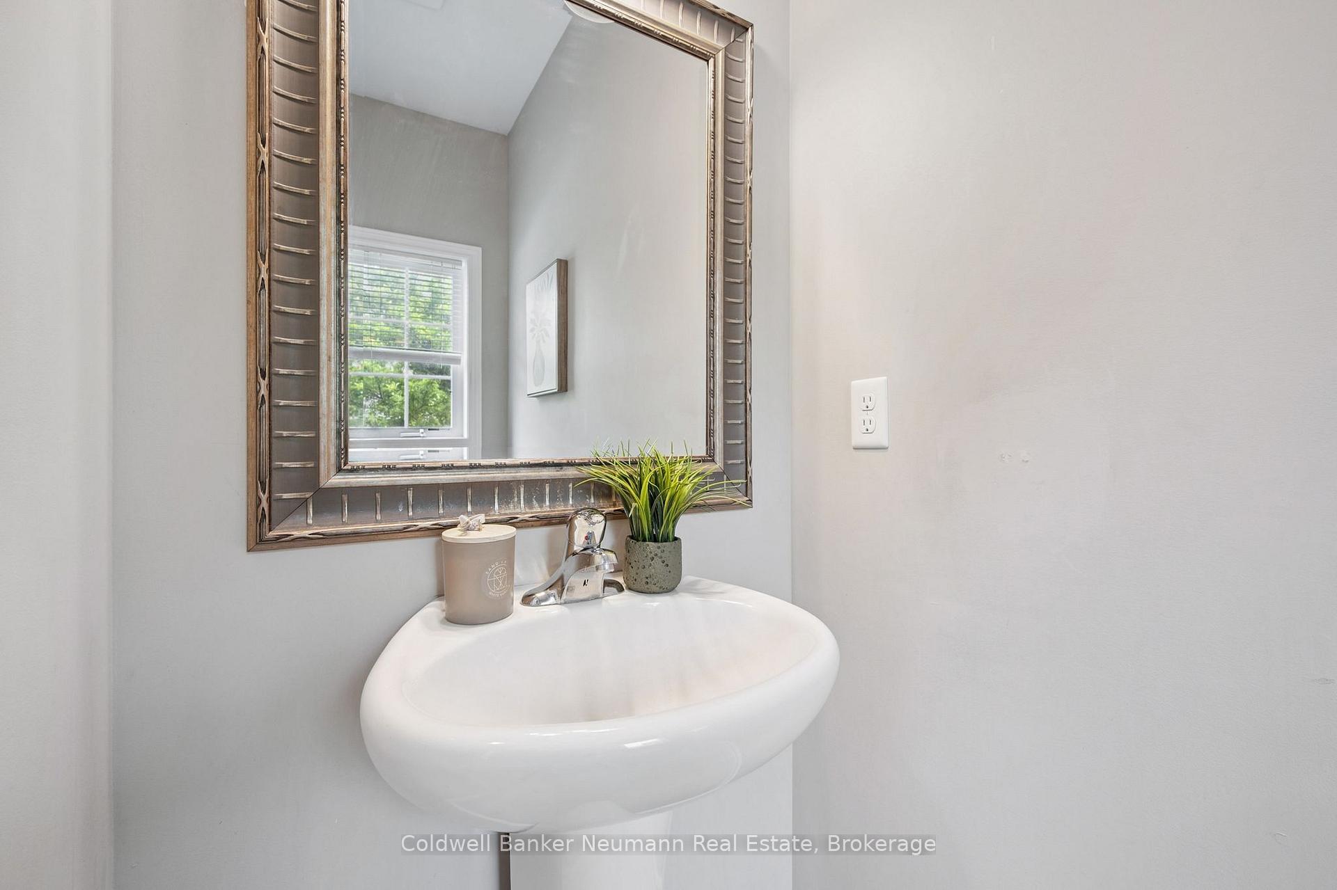 Photo 5 of Unit 28, 146 Downey Road, Guelph, Kortright Hills — HOMEH