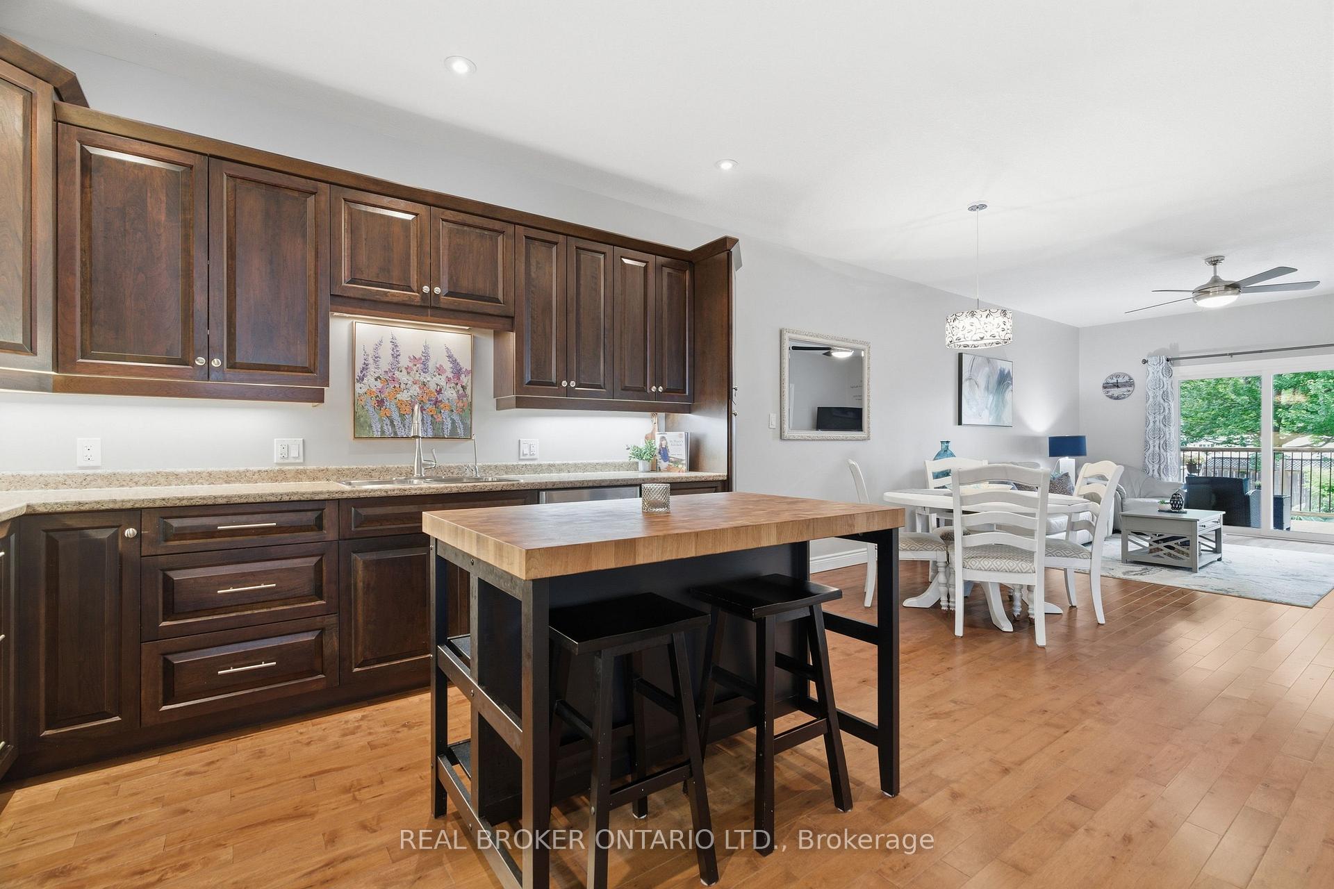 Photo 11 of 155 South Street S, Goderich, Goderich (Town) — HOMEH