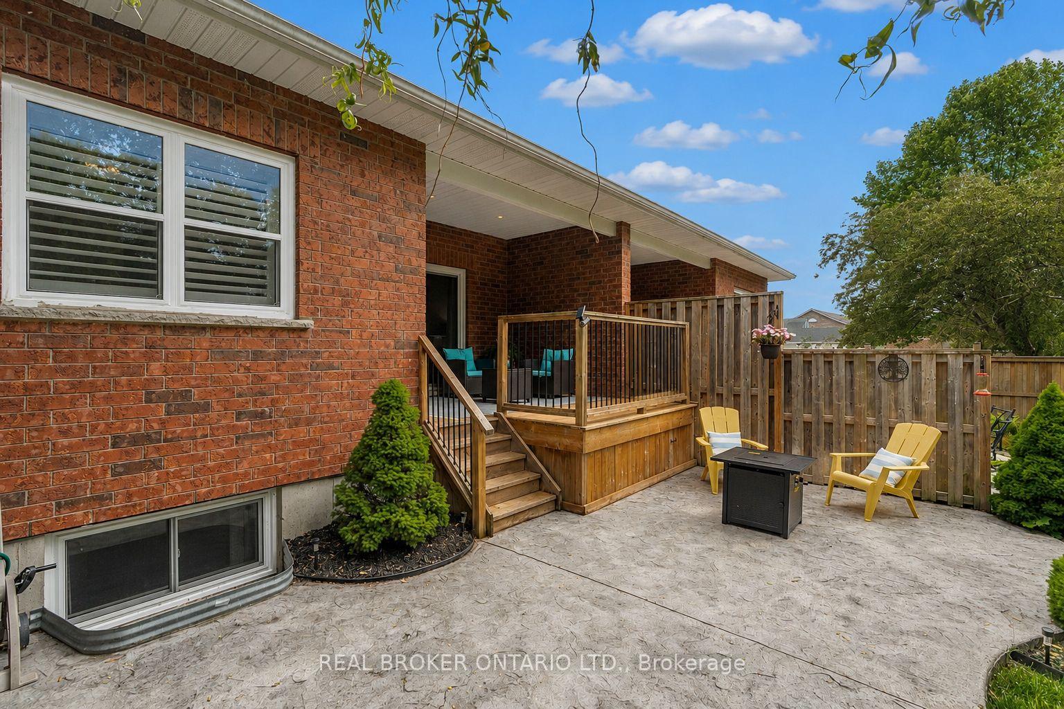Photo 32 of 155 South Street S, Goderich, Goderich (Town) — HOMEH