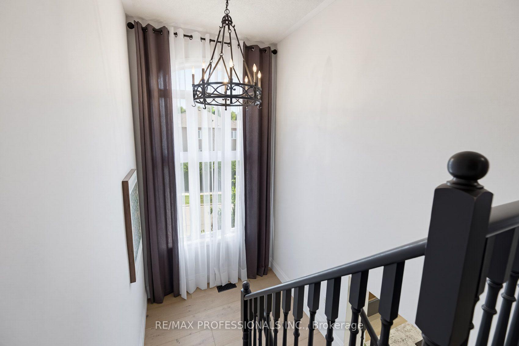 Photo 22 of 80 Silvervalley Drive, Caledon, Bolton North — HOMEH