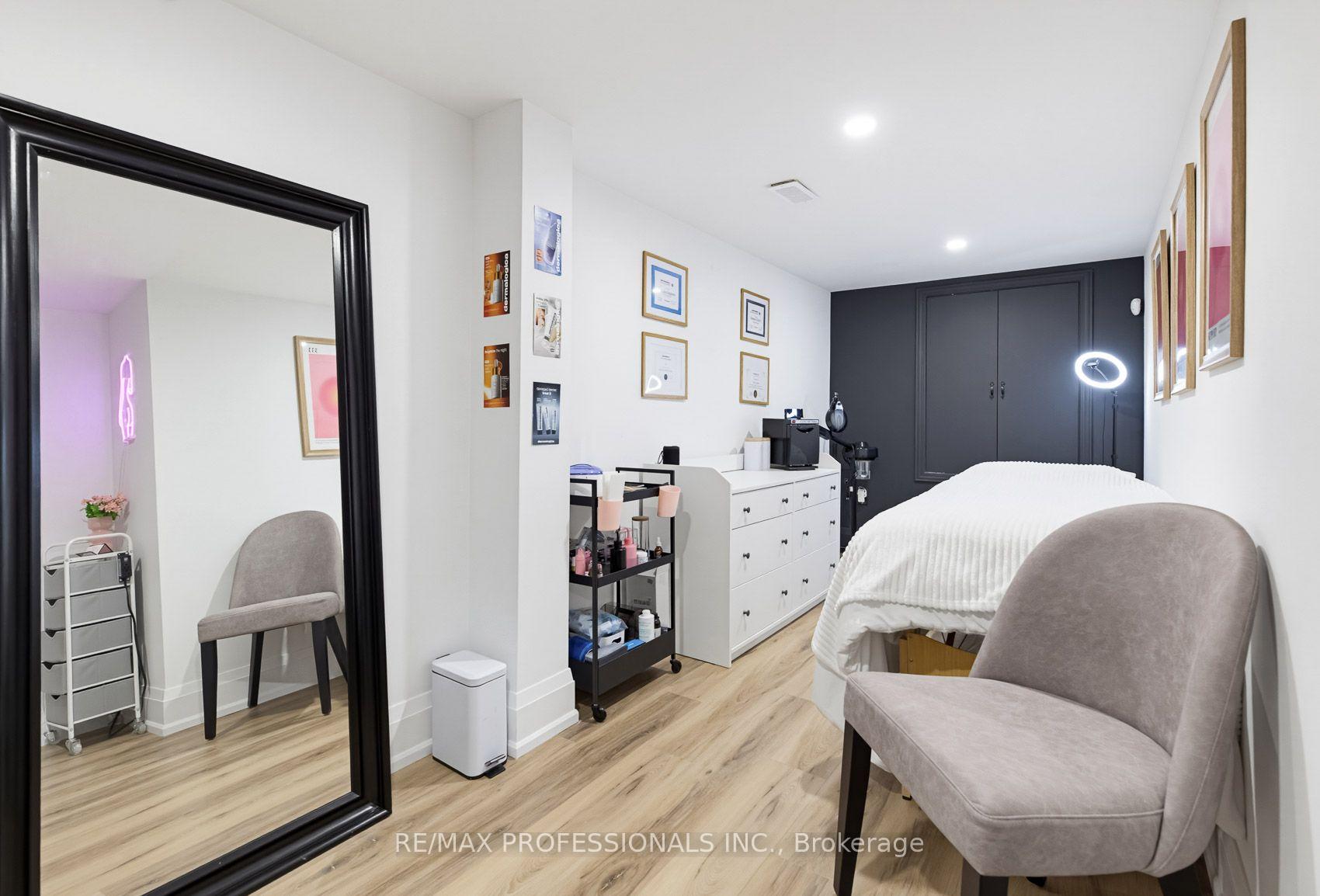 Photo 37 of 80 Silvervalley Drive, Caledon, Bolton North — HOMEH
