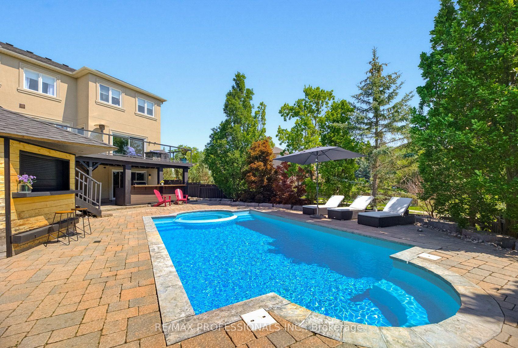 Photo 50 of 80 Silvervalley Drive, Caledon, Bolton North — HOMEH