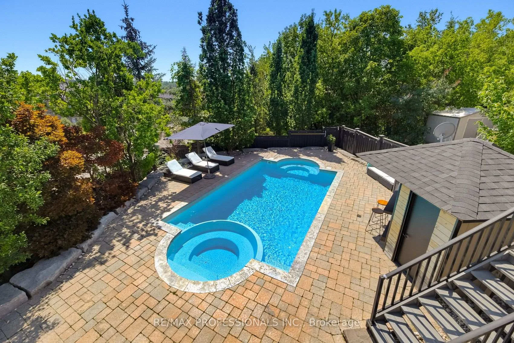 Photo 51 of 80 Silvervalley Drive, Caledon, Bolton North — HOMEH