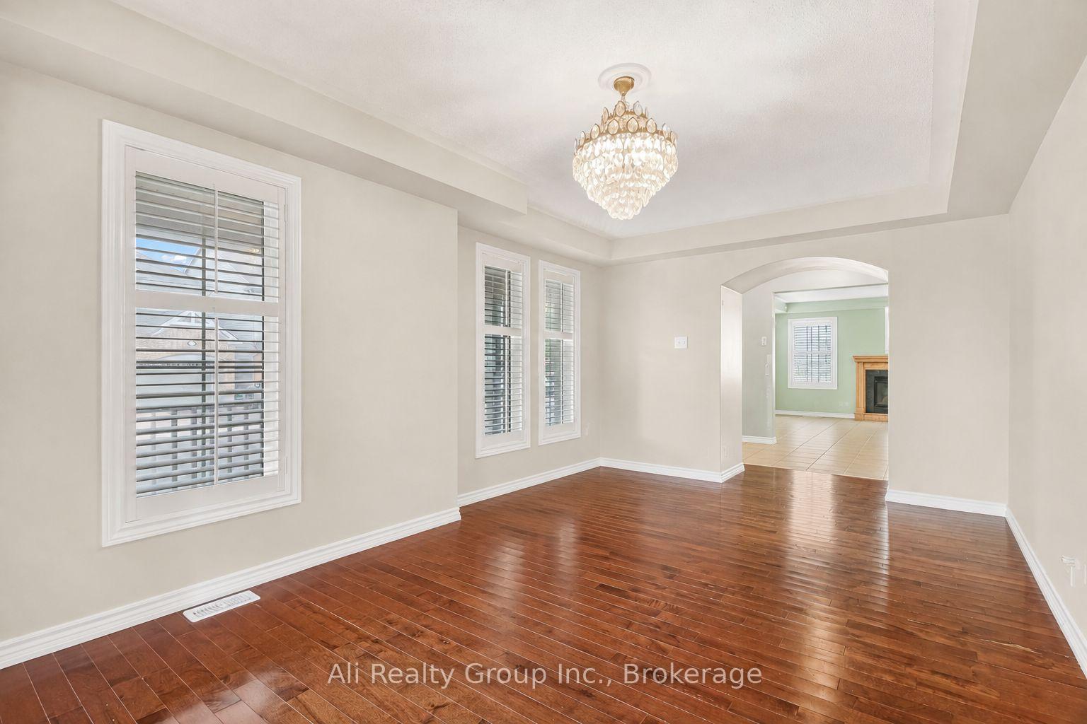 Photo 11 of 3022 Freshwater Way, Ottawa, Barrhaven - Half Moon Bay — HOMEH