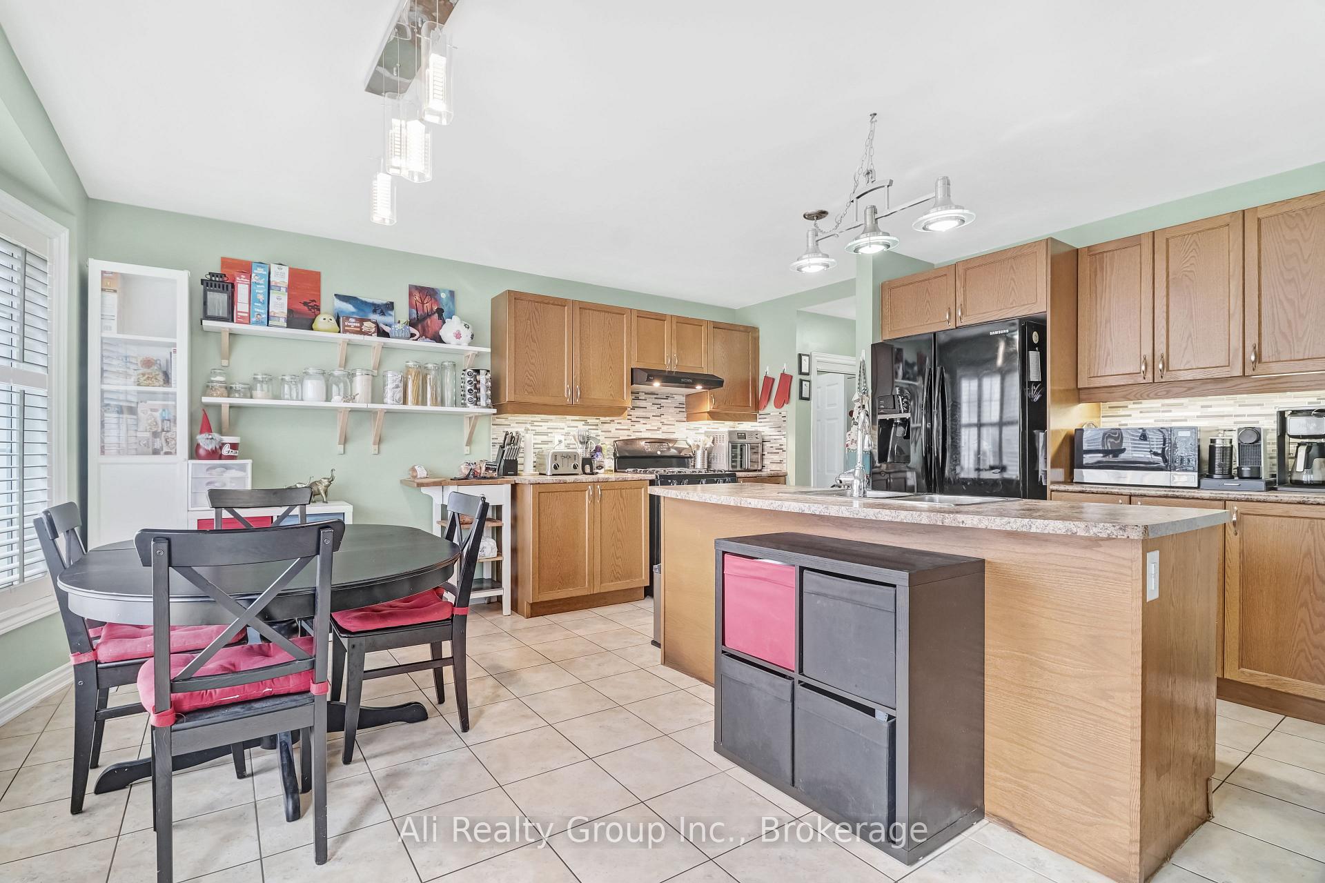 Photo 17 of 3022 Freshwater Way, Ottawa, Barrhaven - Half Moon Bay — HOMEH