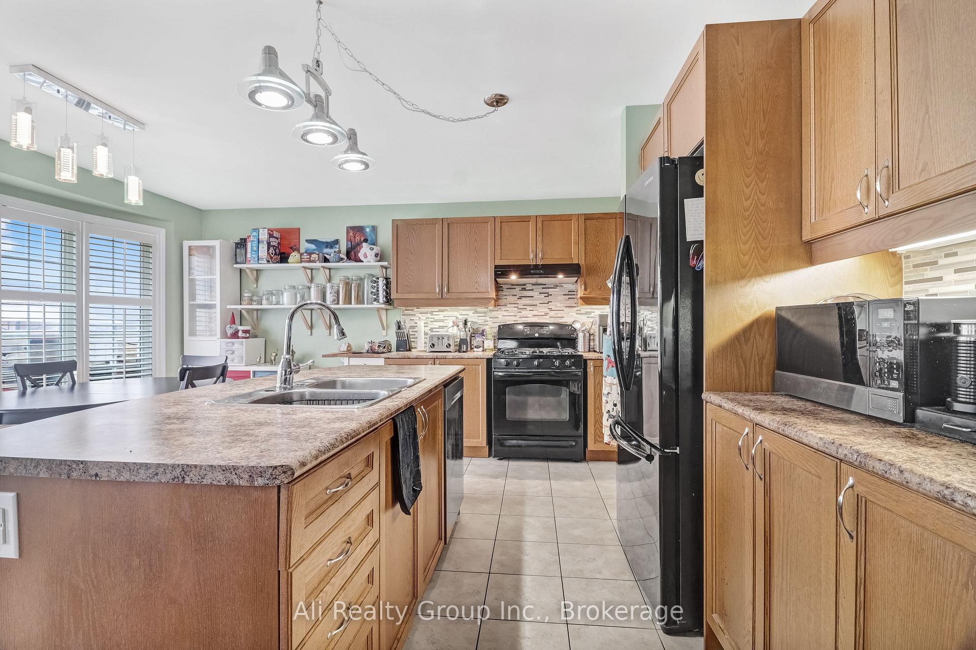 Photo 20 of 3022 Freshwater Way, Ottawa, Barrhaven - Half Moon Bay — HOMEH