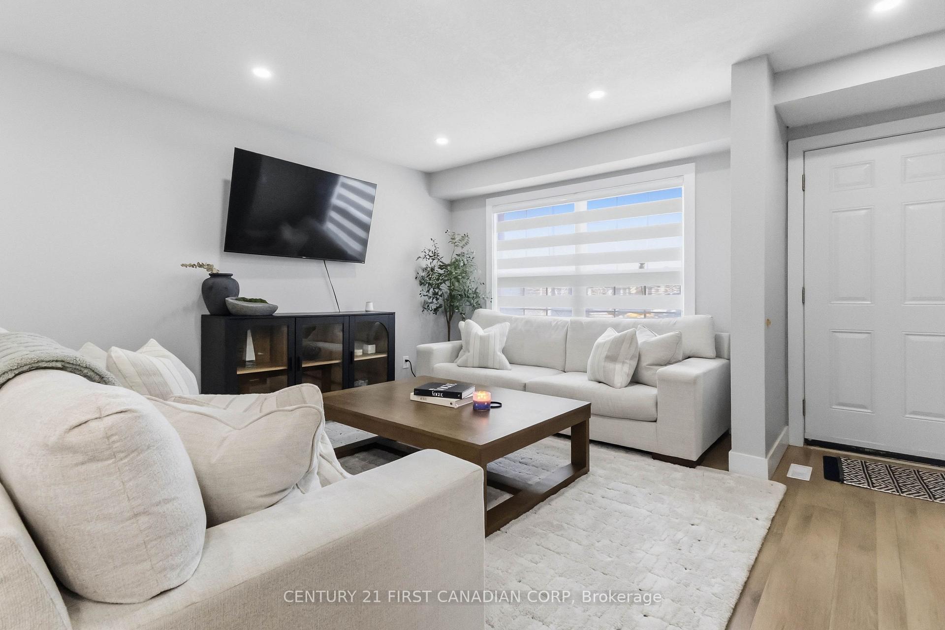 Photo 10 of Unit 54, 1725 Ernest Avenue, London, South X — HOMEH