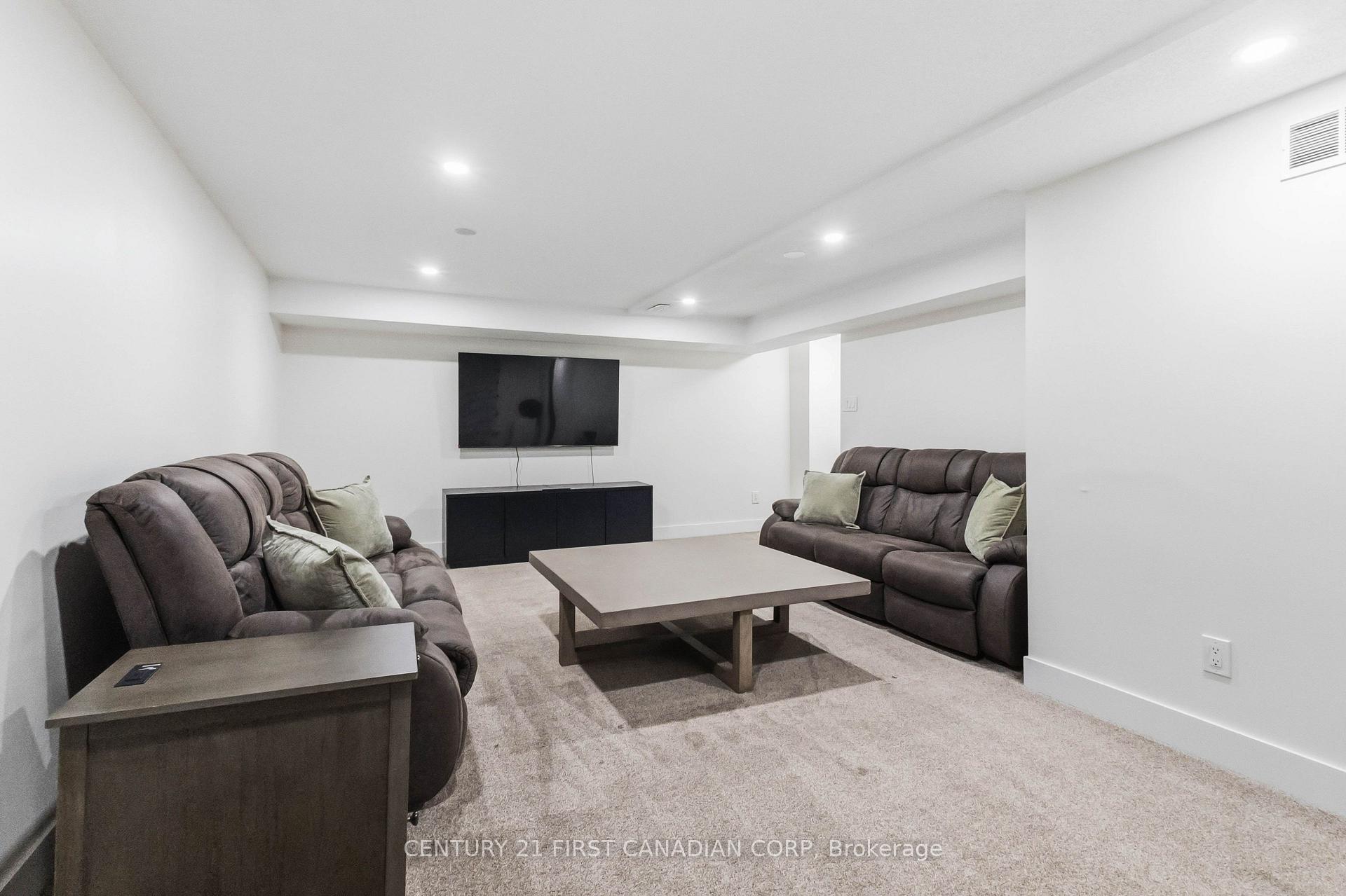 Photo 28 of Unit 54, 1725 Ernest Avenue, London, South X — HOMEH