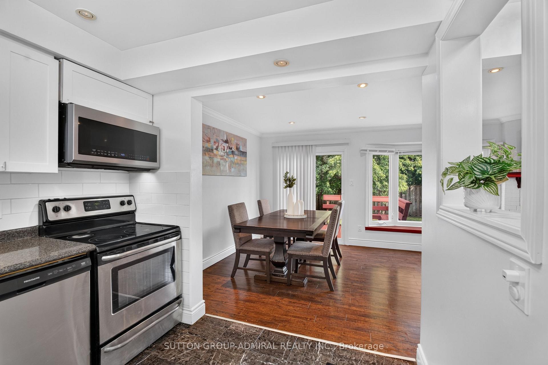 Photo 14 of 14 Mullis Crescent, Brampton, Fletcher's West — HOMEH