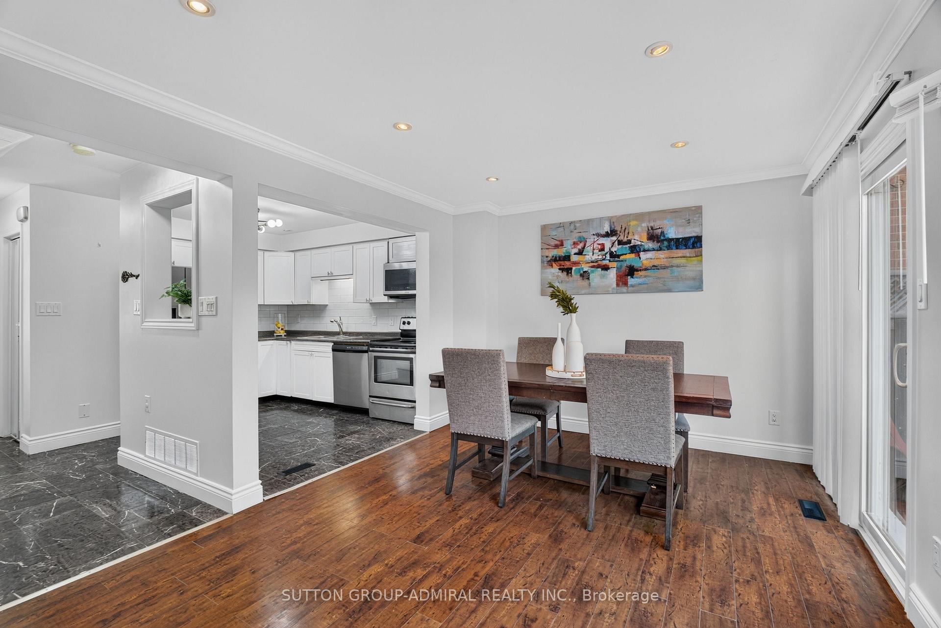 Photo 17 of 14 Mullis Crescent, Brampton, Fletcher's West — HOMEH
