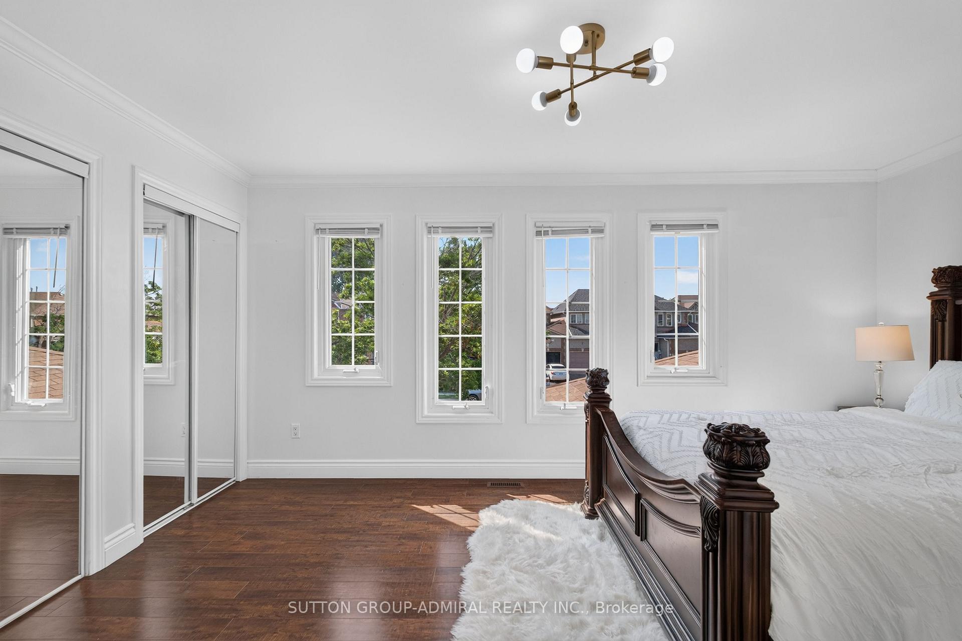 Photo 21 of 14 Mullis Crescent, Brampton, Fletcher's West — HOMEH