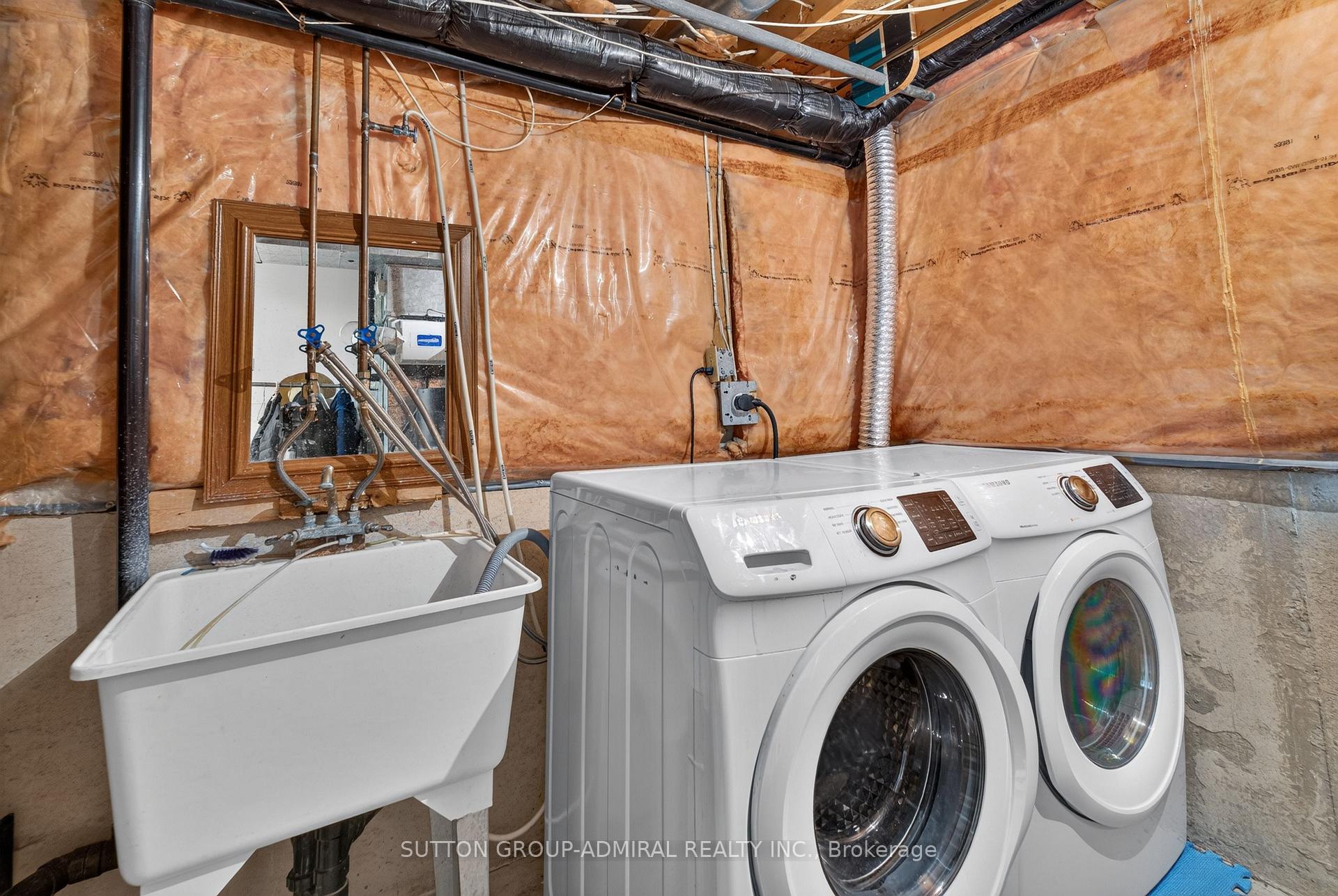 Photo 32 of 14 Mullis Crescent, Brampton, Fletcher's West — HOMEH