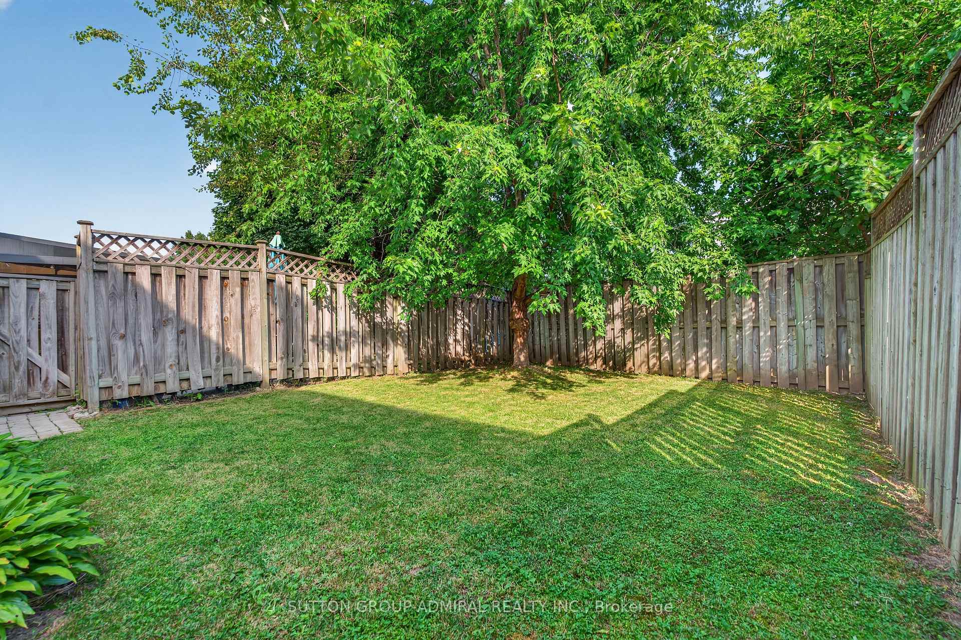 Photo 35 of 14 Mullis Crescent, Brampton, Fletcher's West — HOMEH