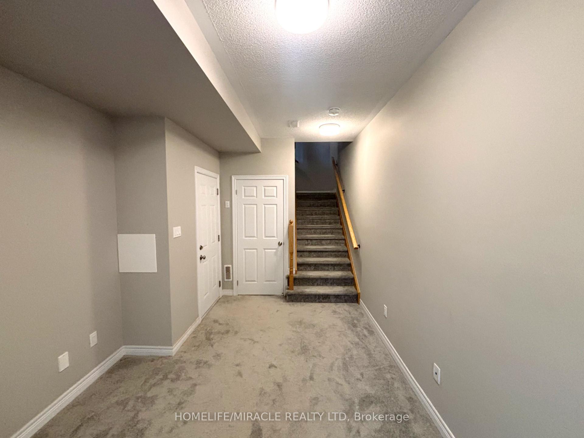 Photo 4 of Unit 32, 113 Hartley Avenue, Brant, Paris — HOMEH