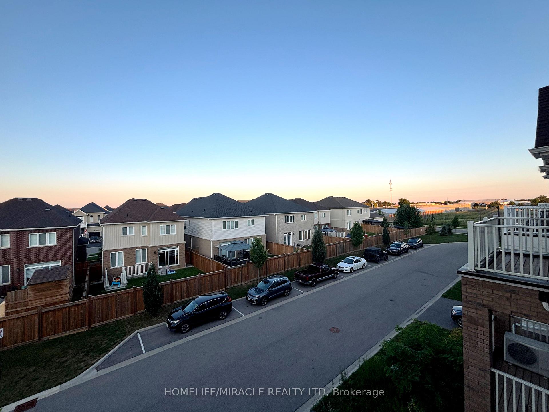 Photo 21 of Unit 32, 113 Hartley Avenue, Brant, Paris — HOMEH