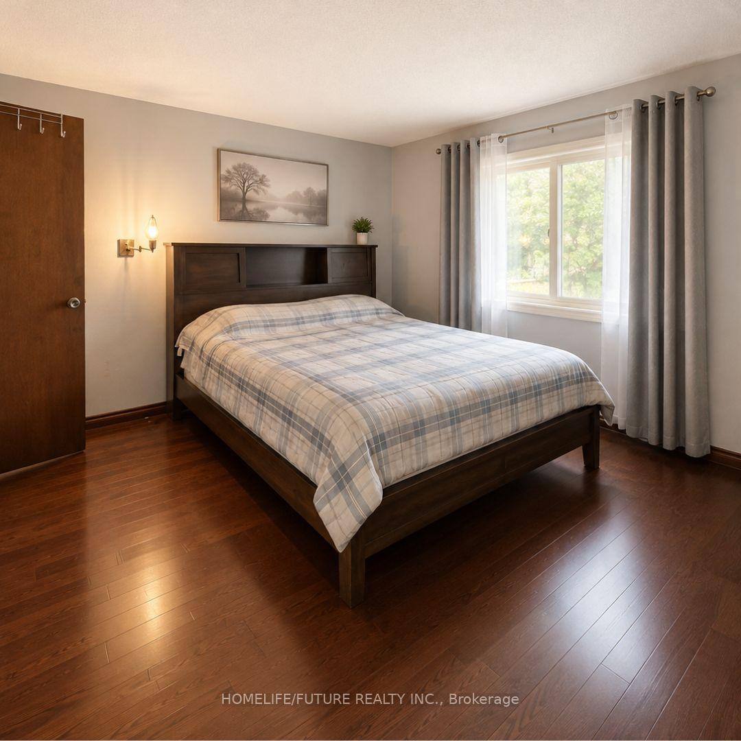 Photo 6 of Unit Main, 48 Blacktoft Drive, Scarborough, Rouge — HOMEH