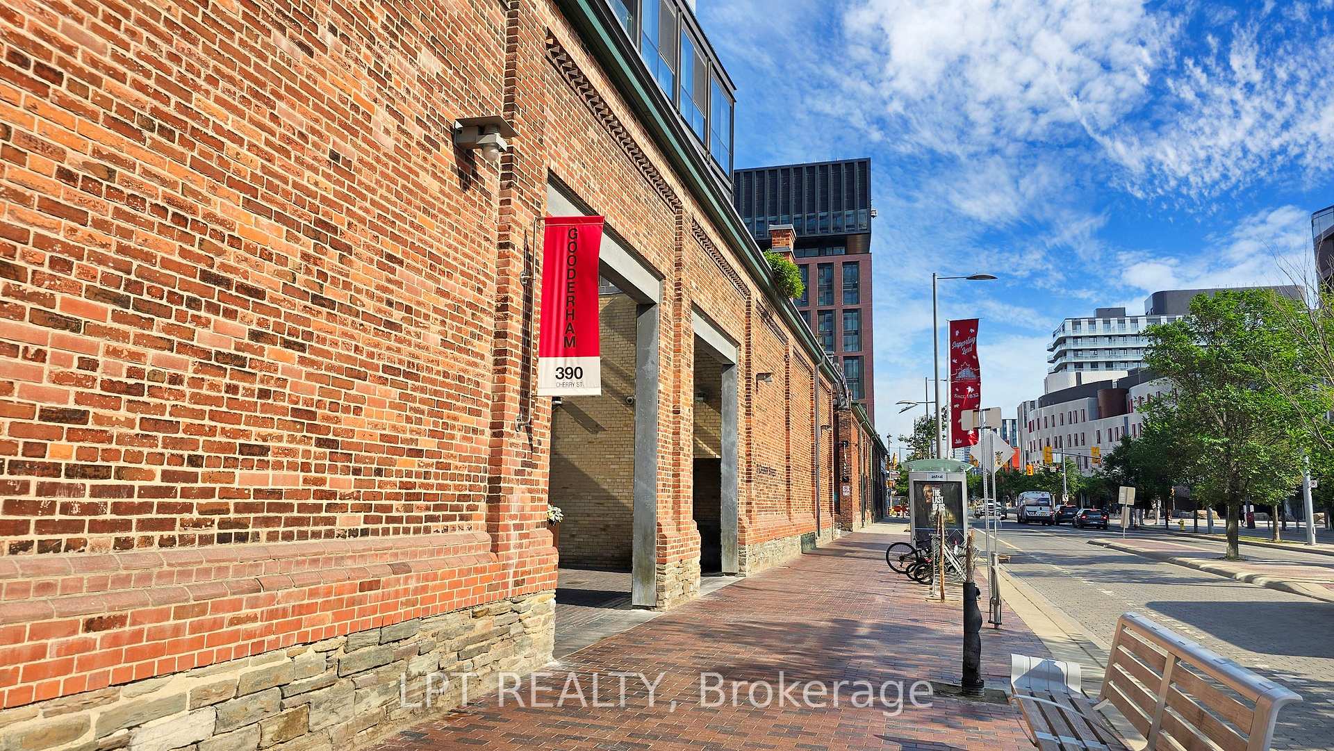 Photo 3 of Unit 503, 390 Cherry Street, Toronto, Waterfront Communities — HOMEH